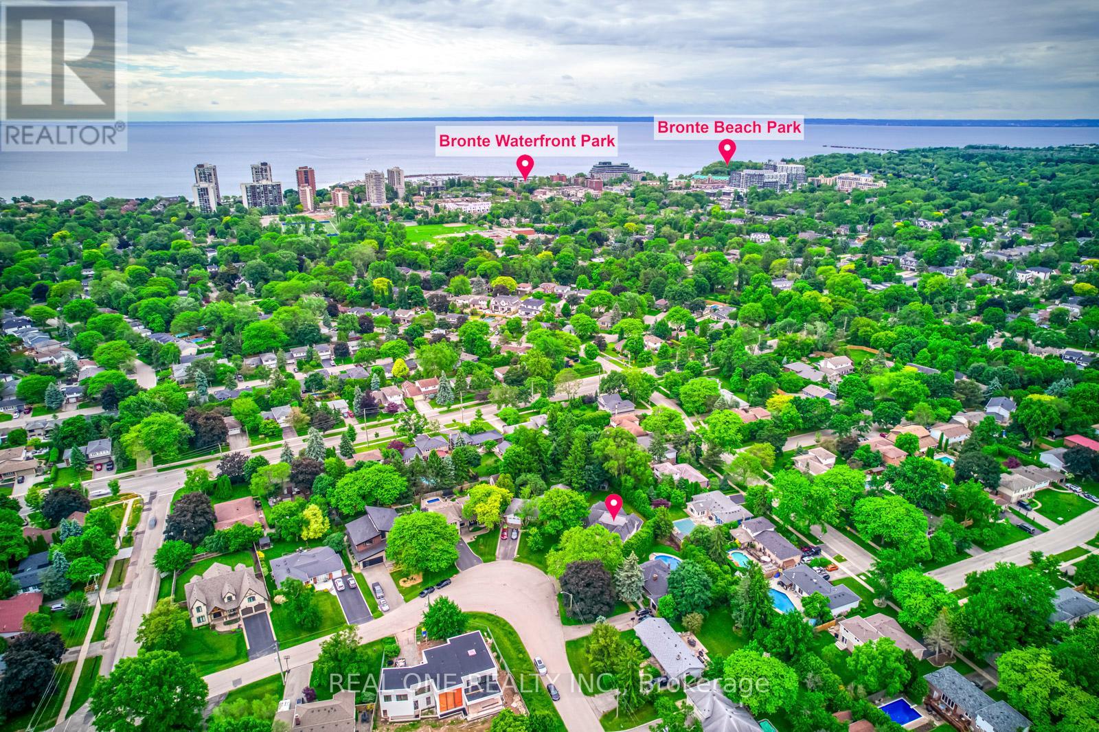 Photo 36 of 332 Sawyer Road, Oakville ON