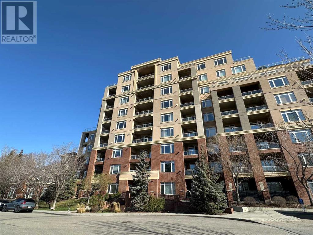 Single Family House for Sale in   Hemlock Crescent SW Spruce Cliff Calgary 