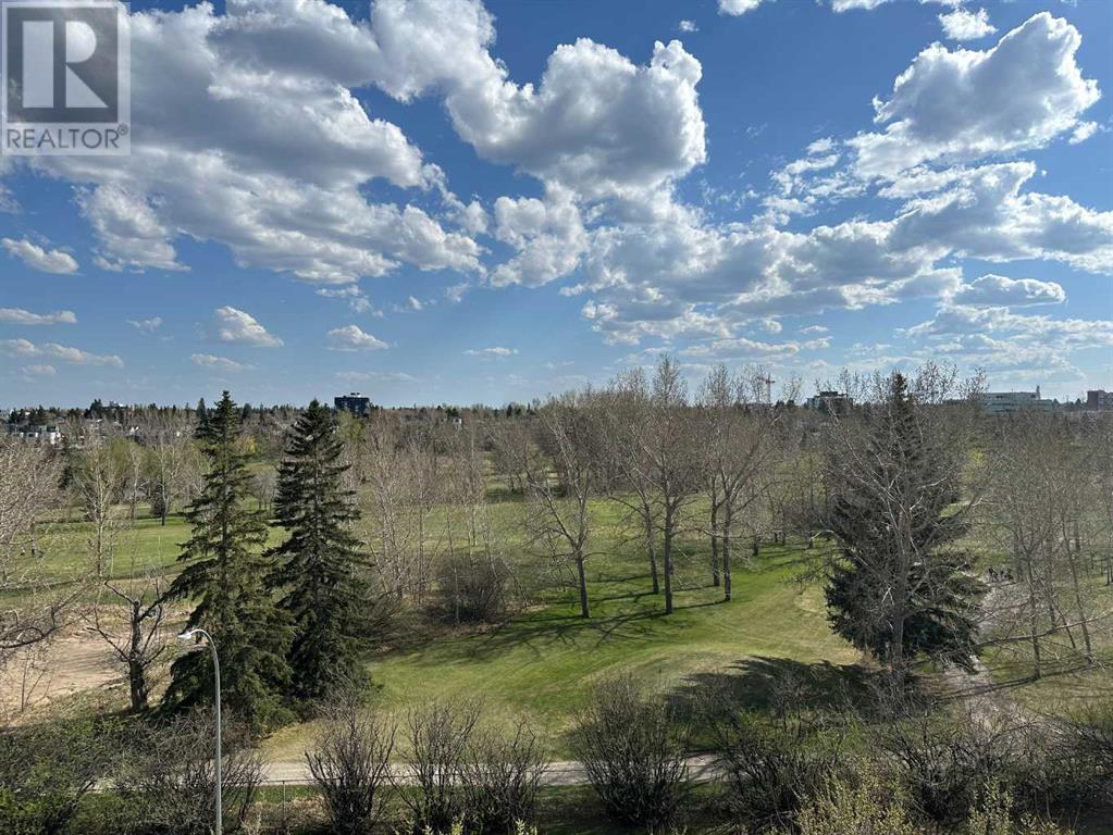 Single Family House for Sale in   Hemlock Crescent SW Spruce Cliff Calgary 