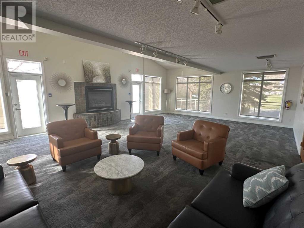 Single Family House for Sale in   Hemlock Crescent SW Spruce Cliff Calgary 