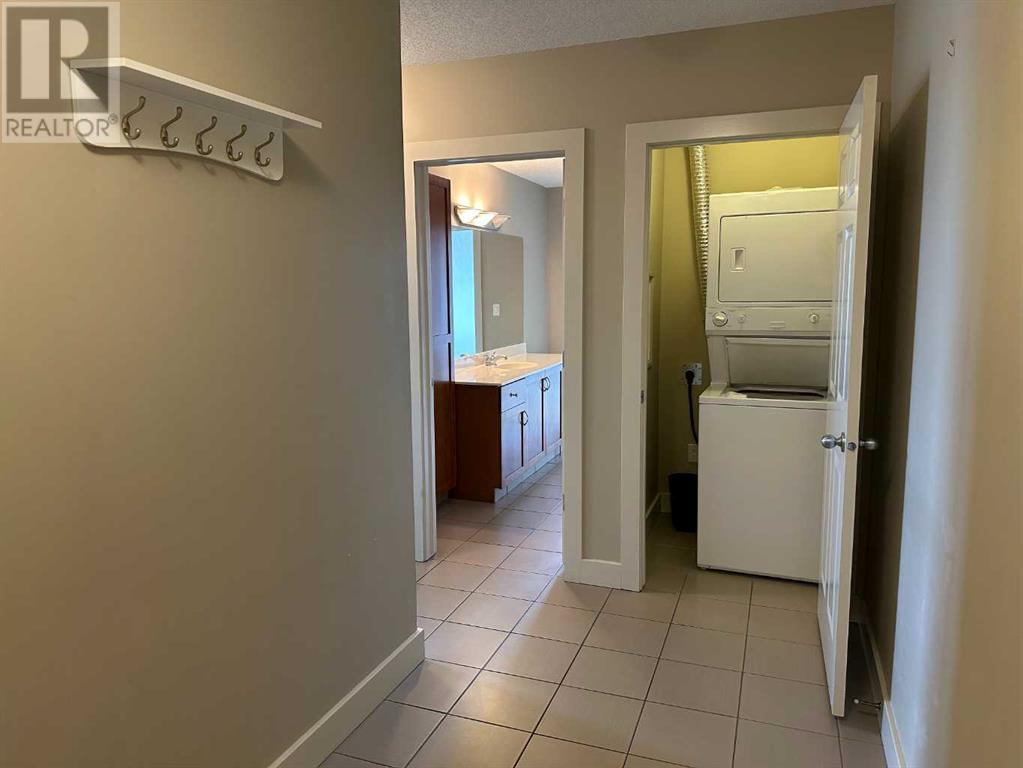 Single Family House for Sale in   Hemlock Crescent SW Spruce Cliff Calgary 