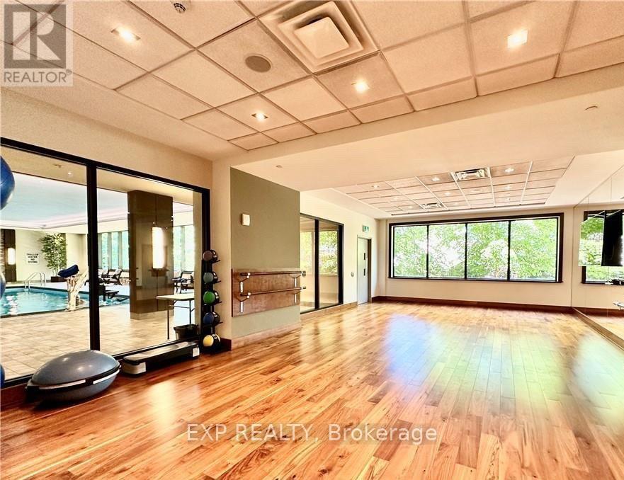 Photo 19 of 102 1425 Vanier Parkway, Ottawa ON