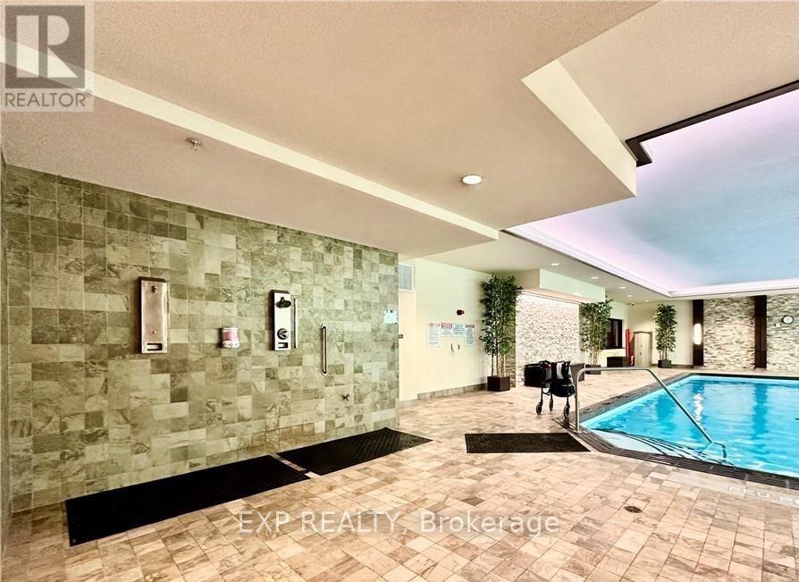 Photo 21 of 102 1425 Vanier Parkway, Ottawa ON