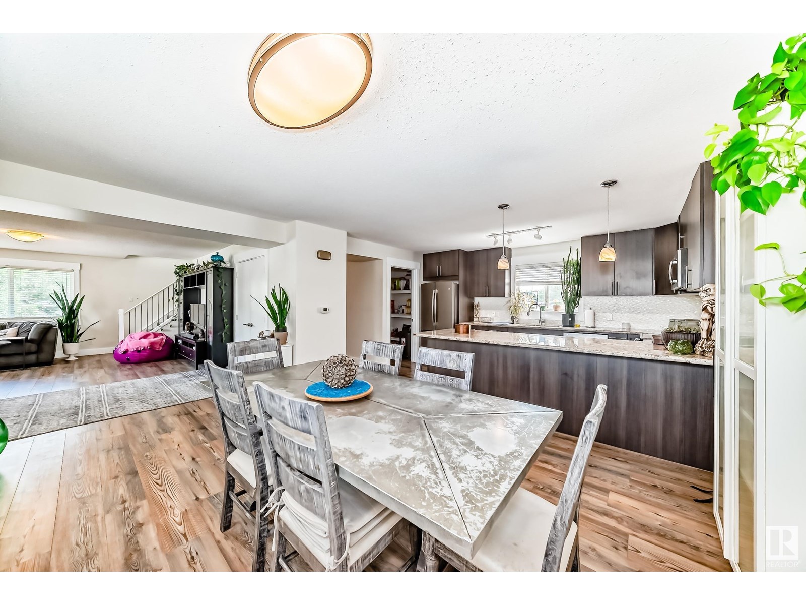 Photo 15 of 9211 123 Av Nw, Edmonton AB