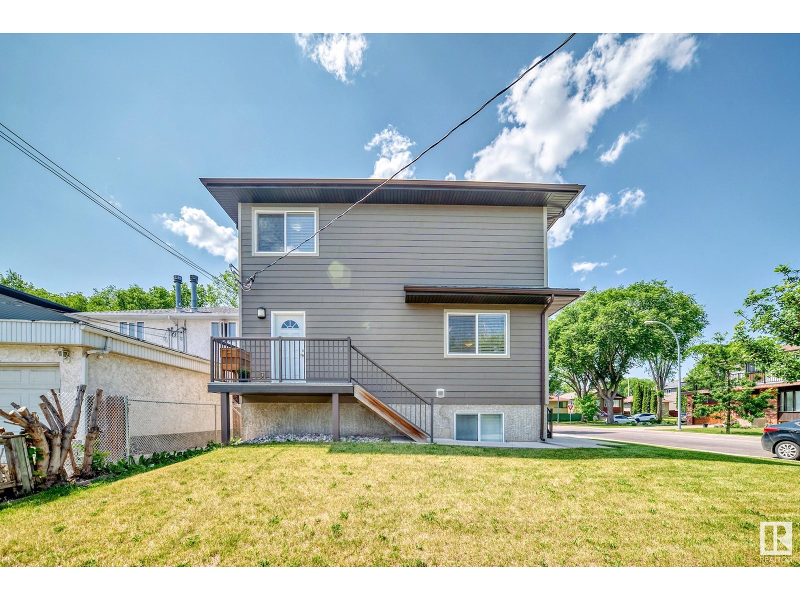 Photo 63 of 9211 123 Av Nw, Edmonton AB