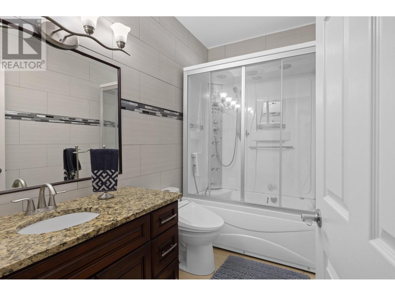 5585 REID ROAD - 38