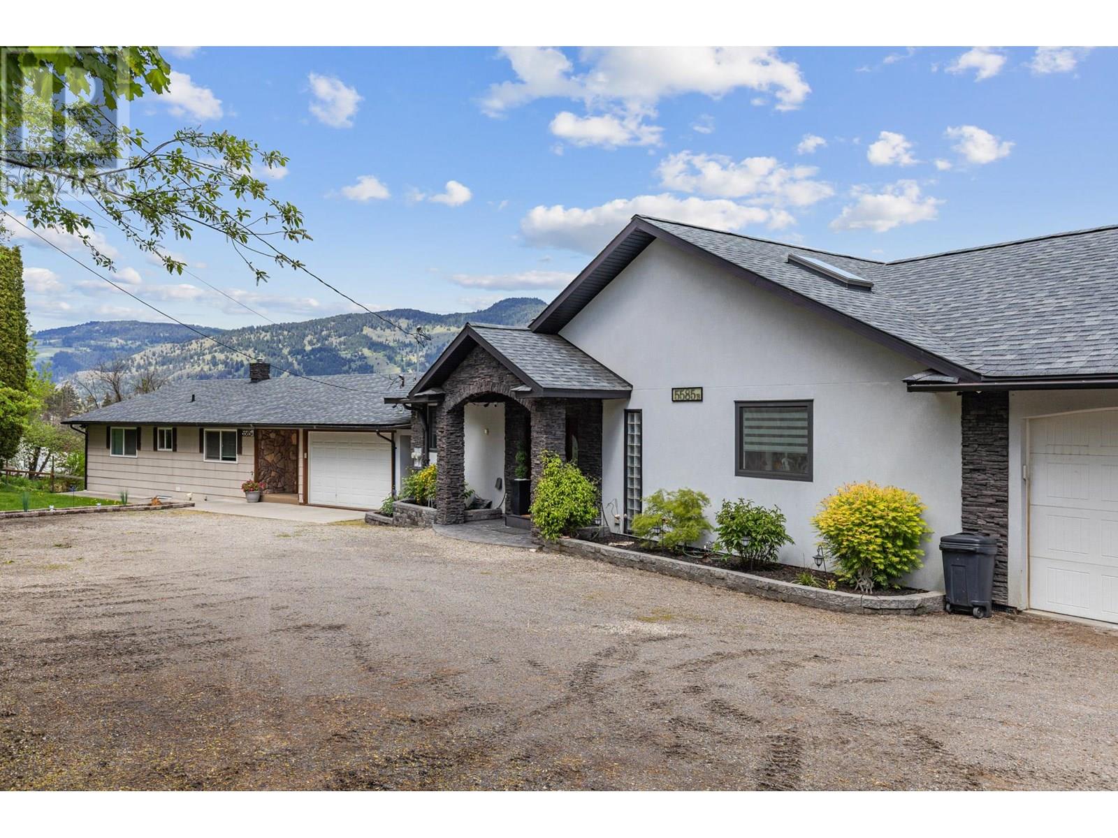 5585 REID ROAD - 5