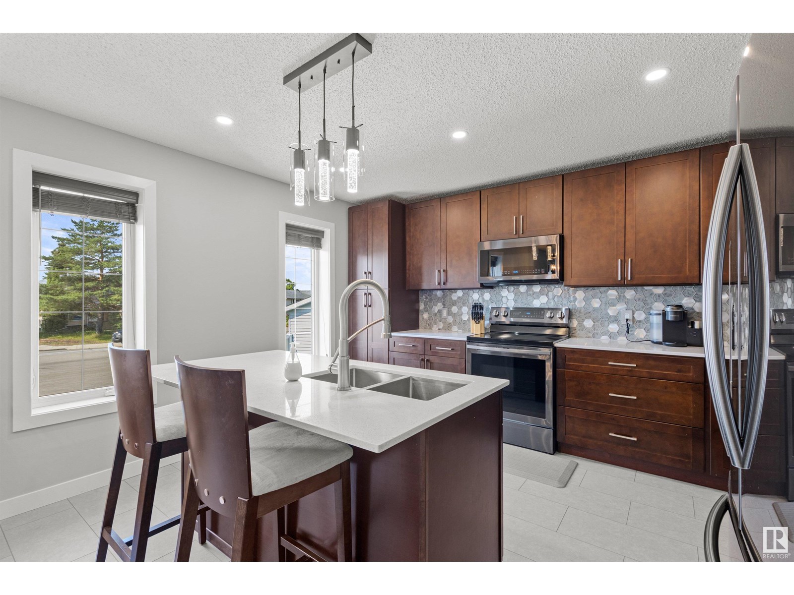 Photo 36 of 63 Glenwood Cr, Stony Plain AB