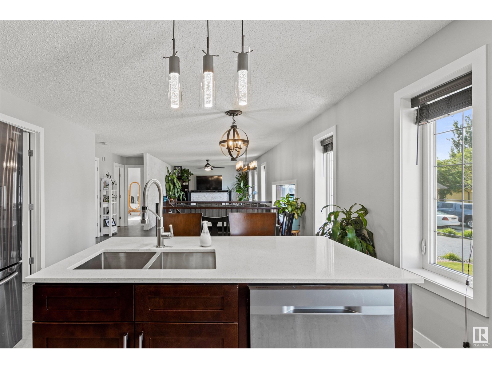 Photo 37 of 63 Glenwood Cr, Stony Plain AB