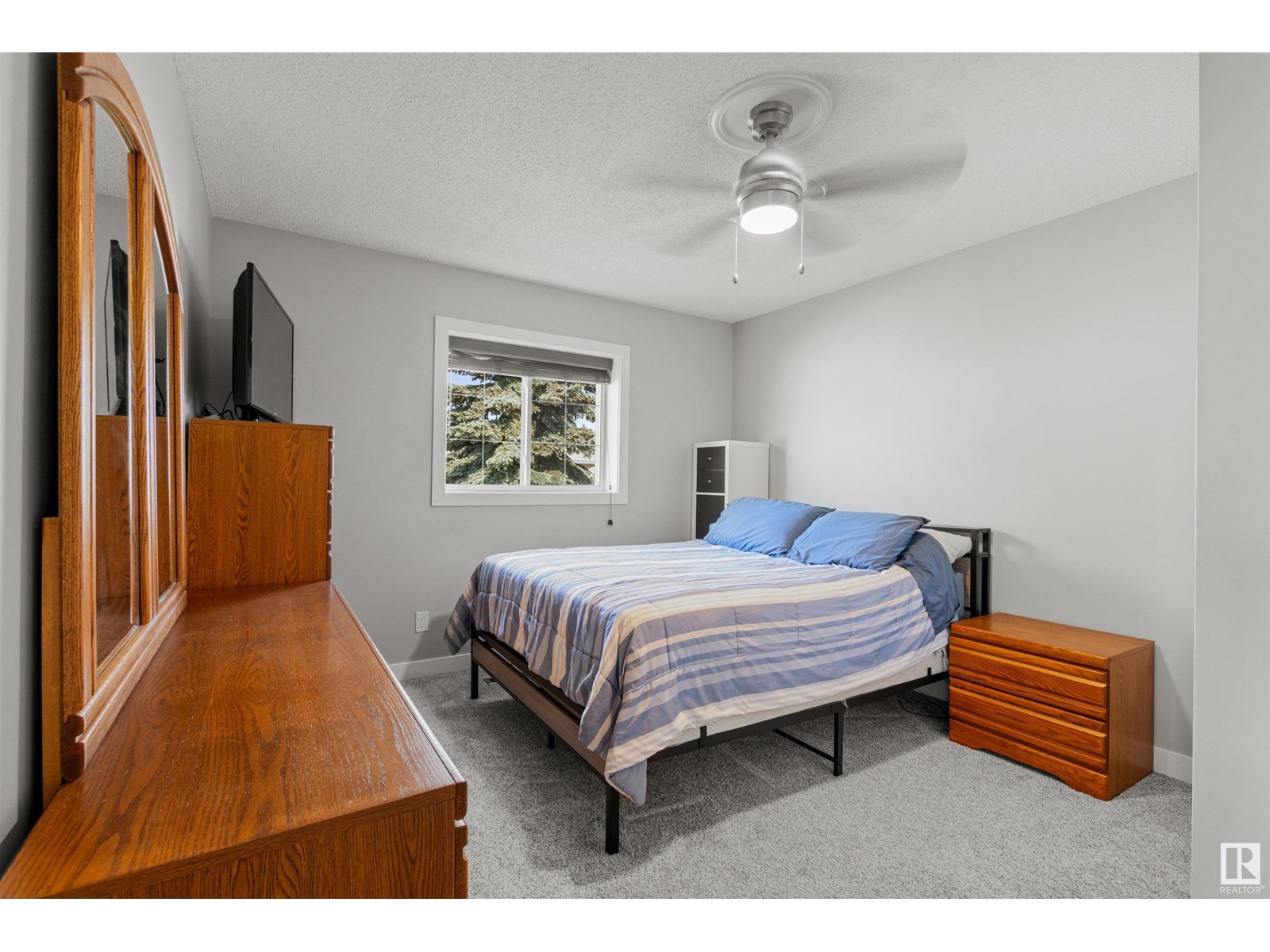 Photo 26 of 63 Glenwood Cr, Stony Plain AB