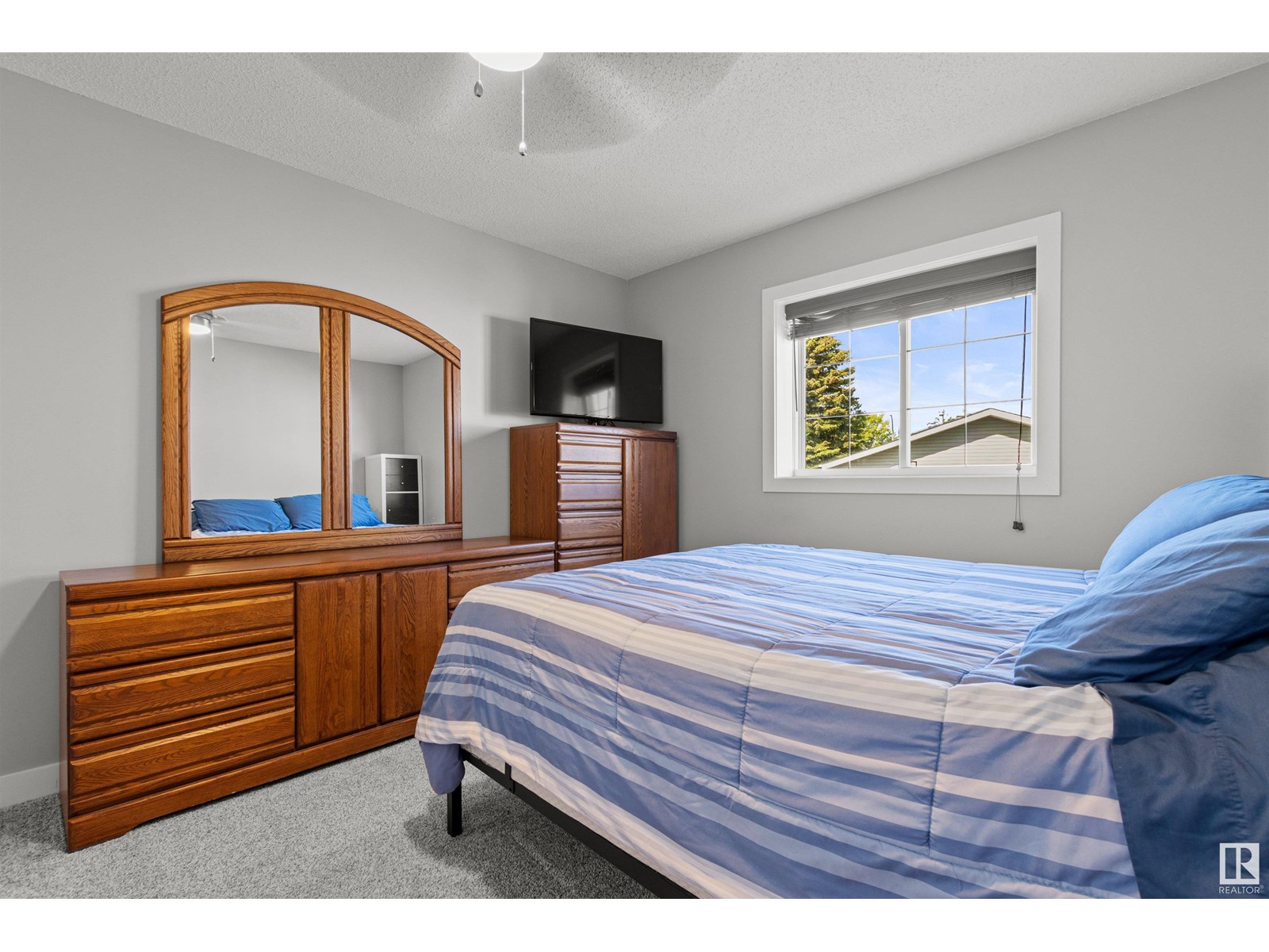 Photo 20 of 63 Glenwood Cr, Stony Plain AB