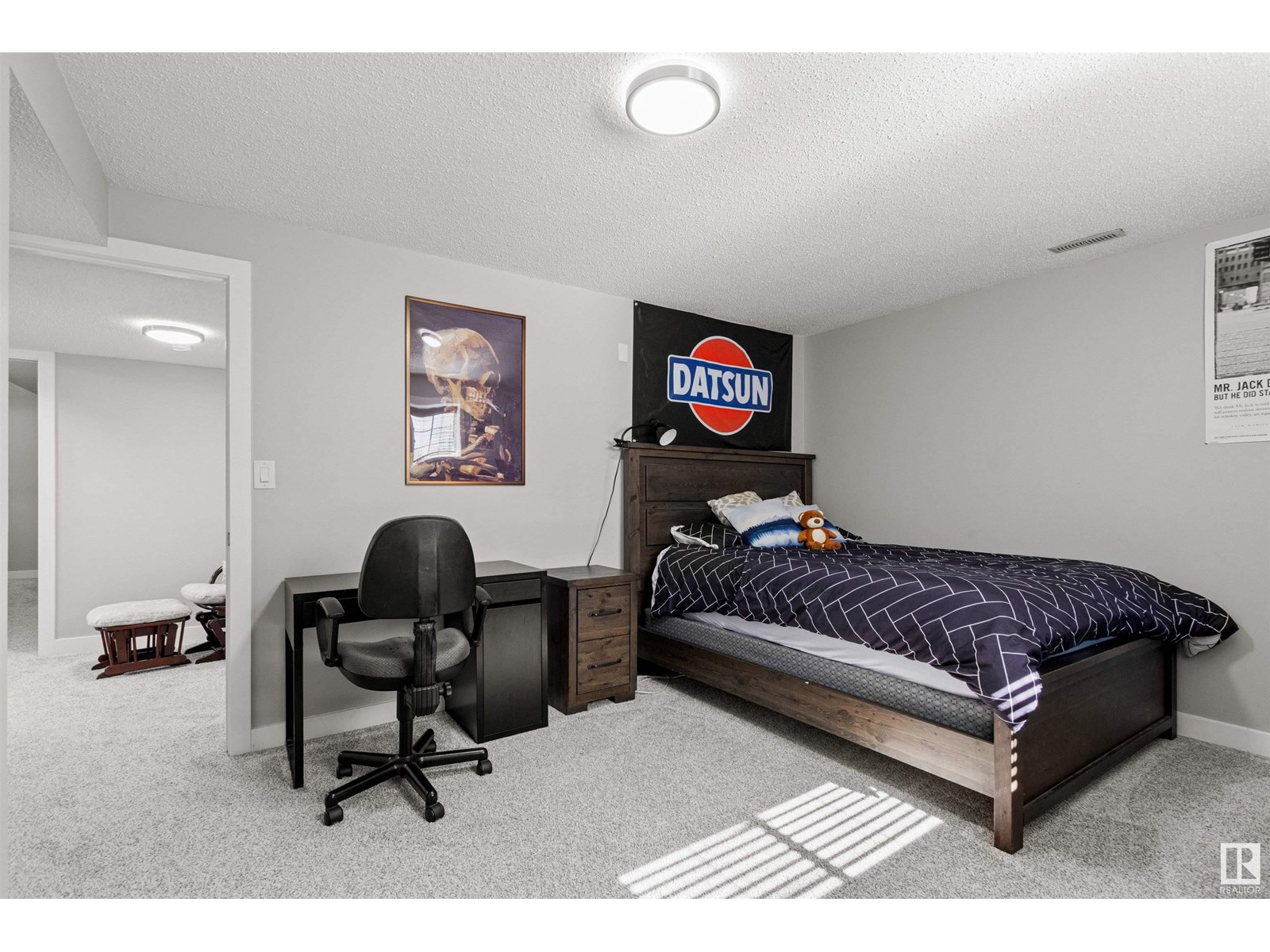 Photo 3 of 63 Glenwood Cr, Stony Plain AB