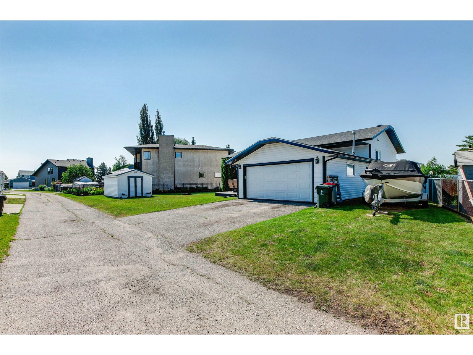 Photo 23 of 63 Glenwood Cr, Stony Plain AB