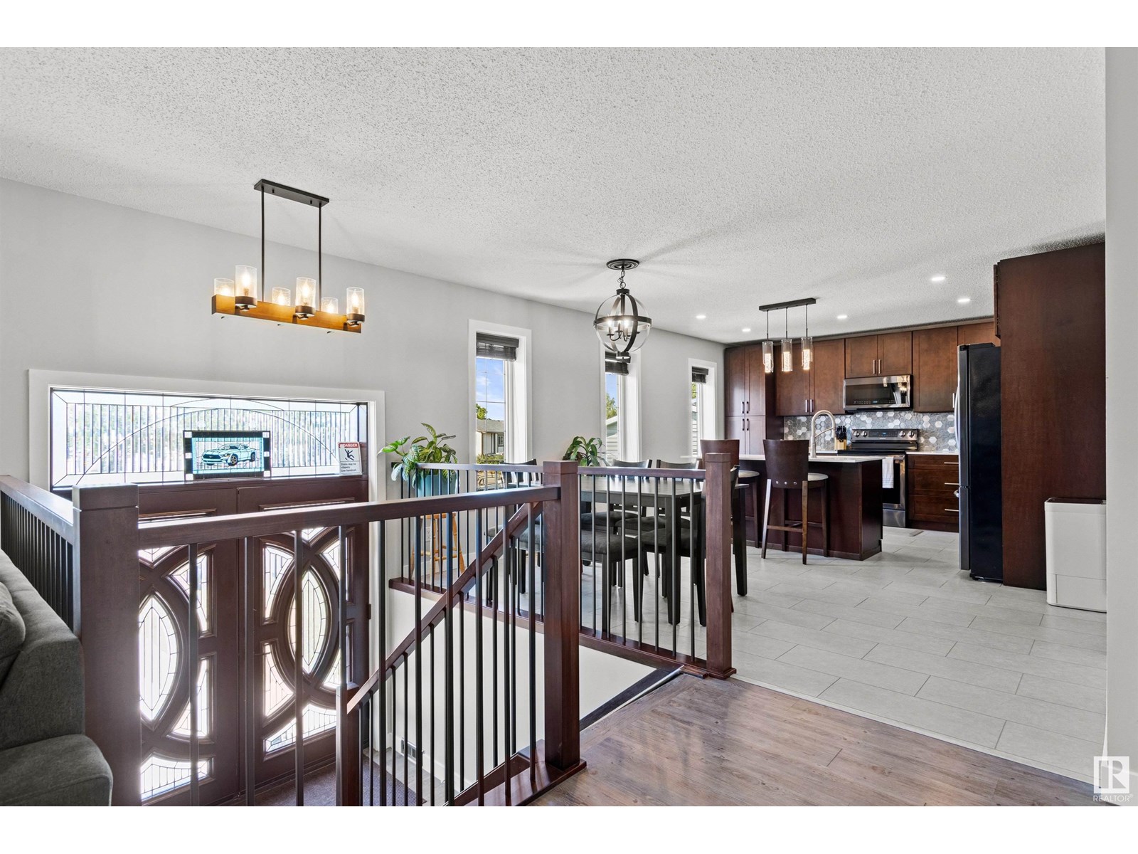 Photo 45 of 63 Glenwood Cr, Stony Plain AB