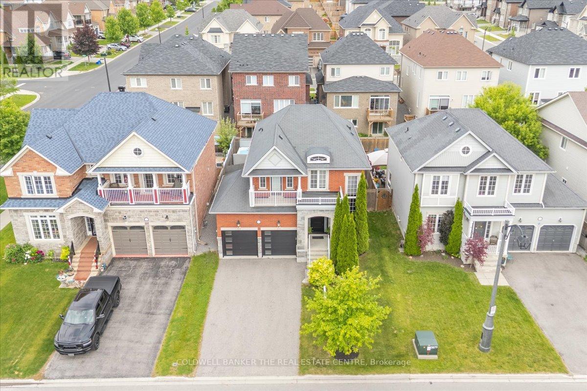 Photo 43 of 114 Laurendale Avenue, Georgina ON