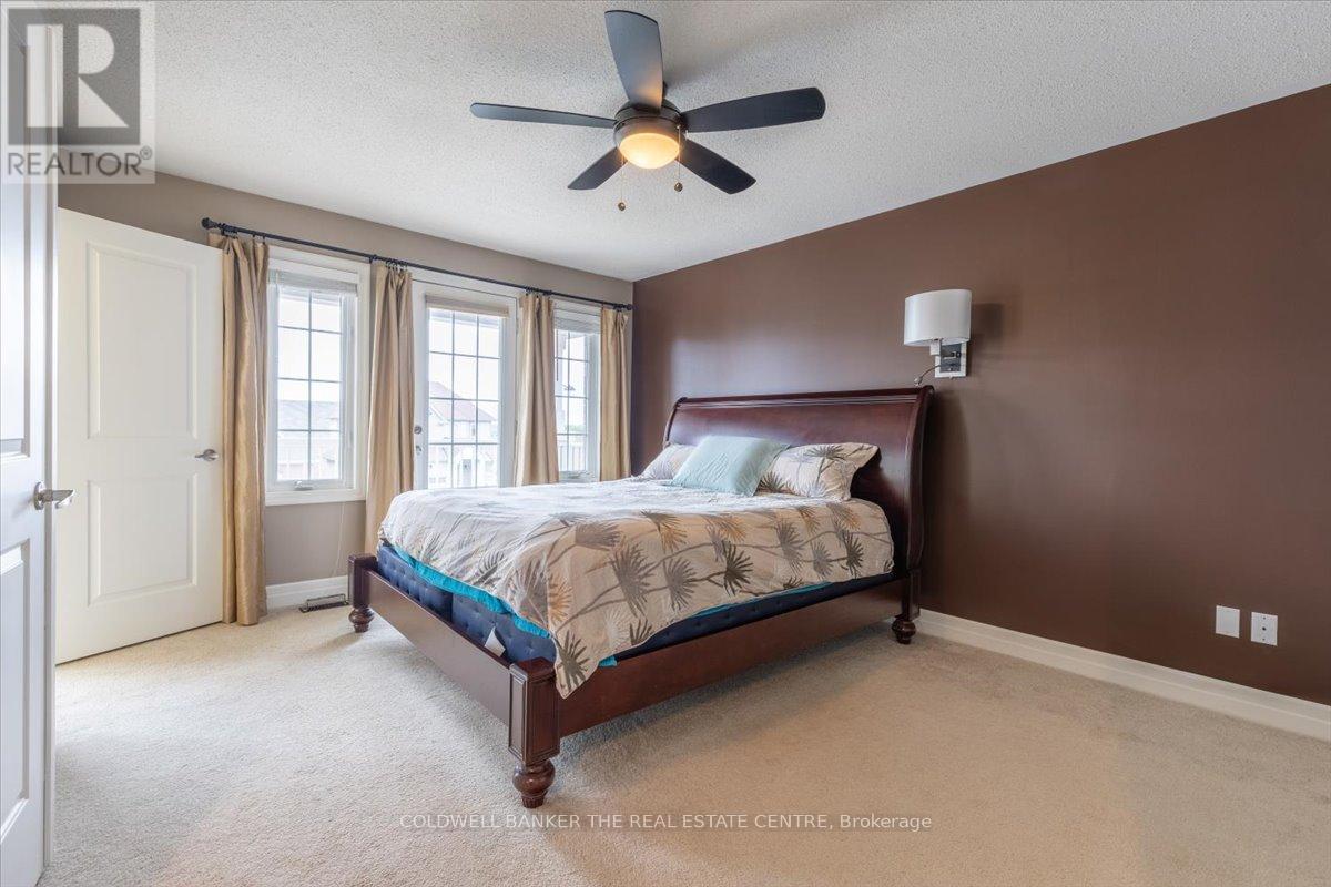 Photo 28 of 114 Laurendale Avenue, Georgina ON
