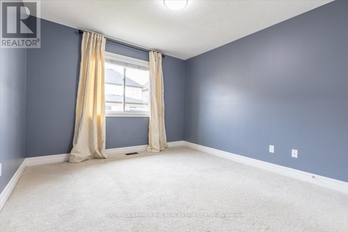 Photo 1 of 114 Laurendale Avenue, Georgina ON