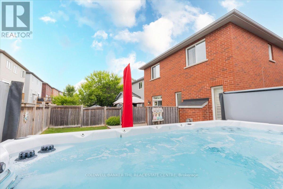 Photo 22 of 114 Laurendale Avenue, Georgina ON