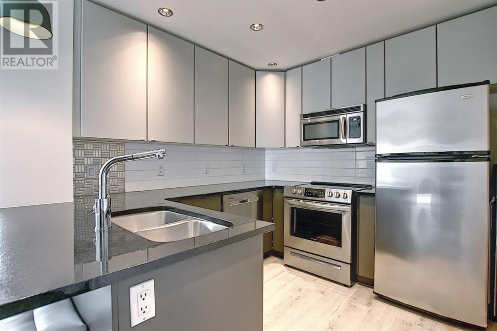 Single Family House for Sale in    Avenue SW Beltline Calgary 
