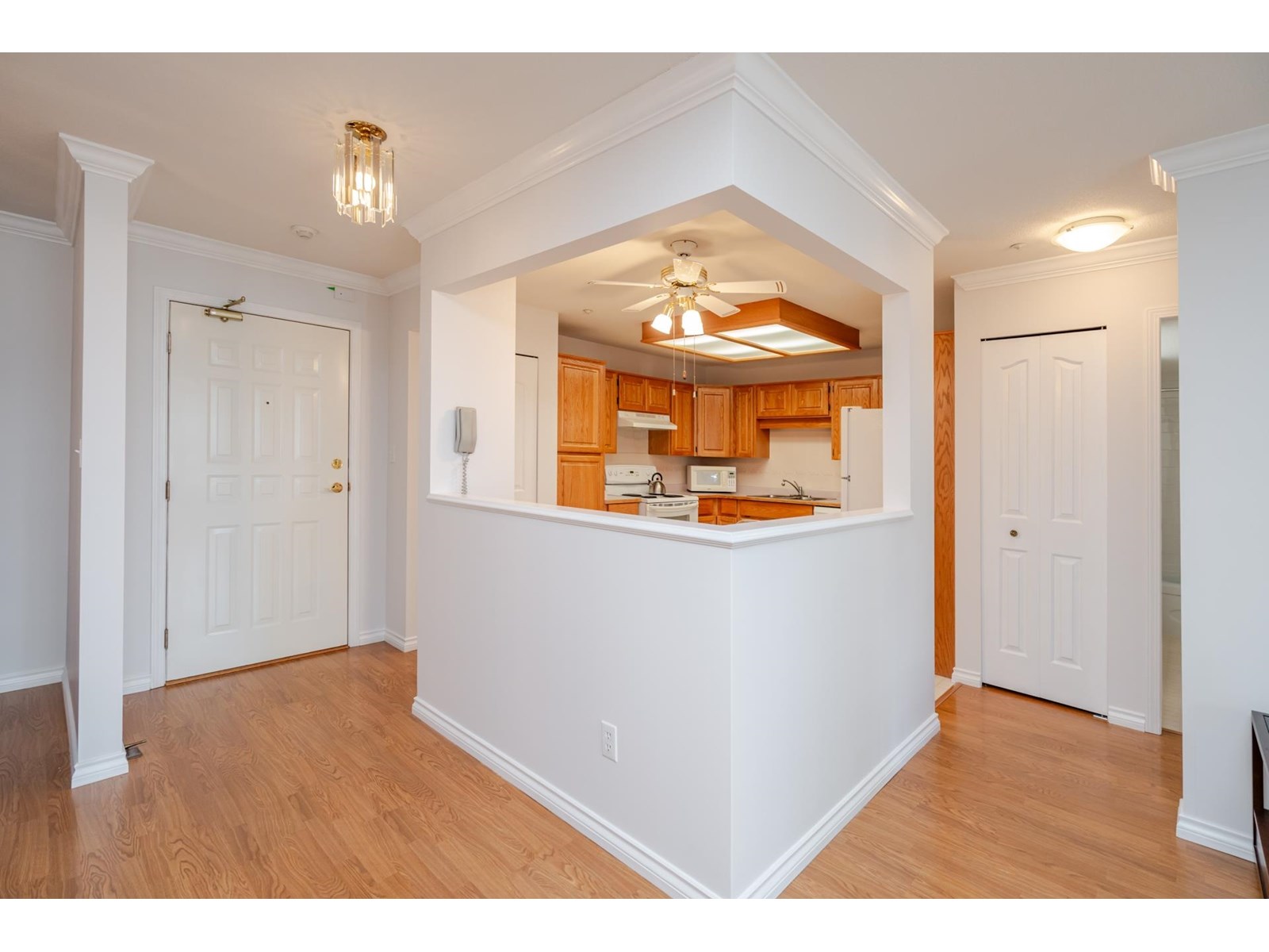 Photo 14 of 237 2451 Gladwin Road, Abbotsford BC