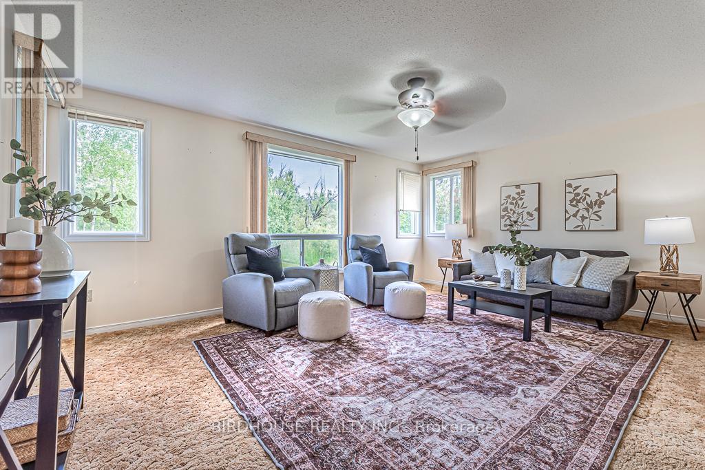 Photo 15 of 62 Fells Bay Road, Kawartha Lakes ON