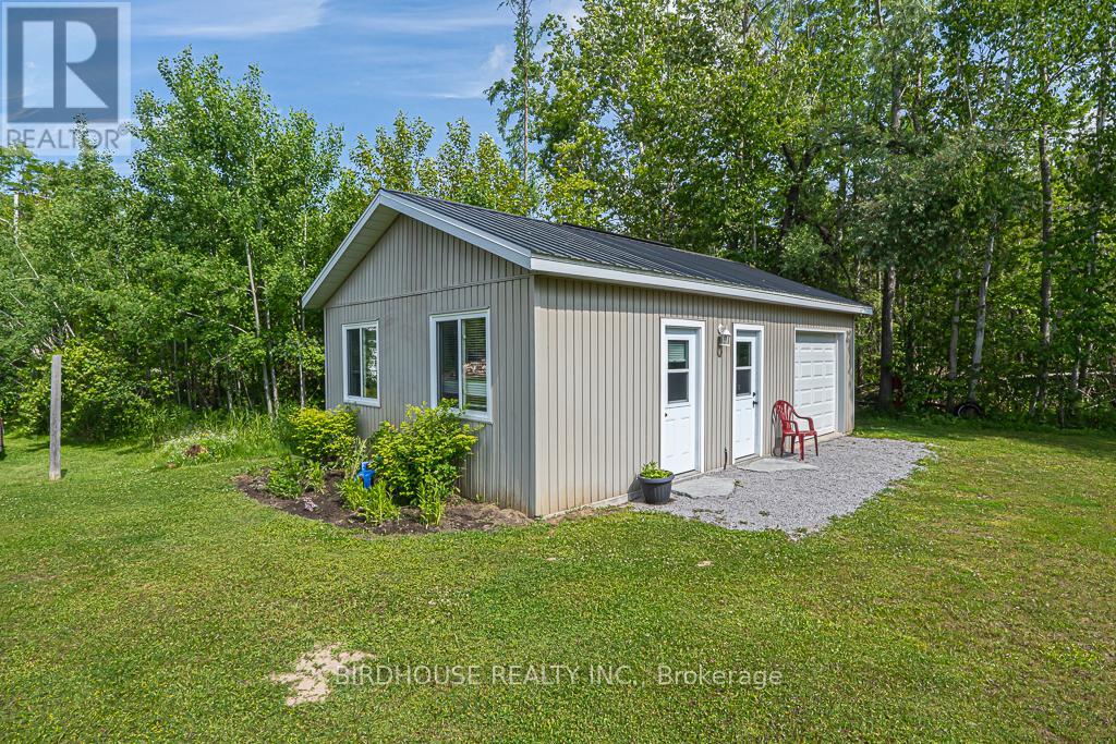 Photo 28 of 62 Fells Bay Road, Kawartha Lakes ON