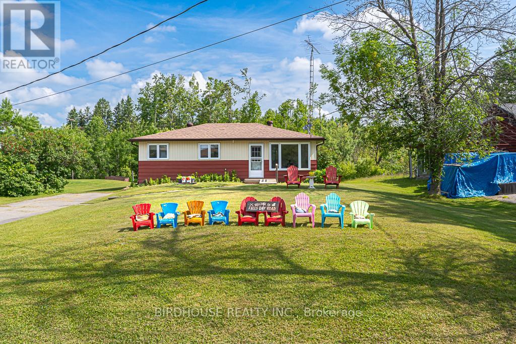 Photo 4 of 62 Fells Bay Road, Kawartha Lakes ON