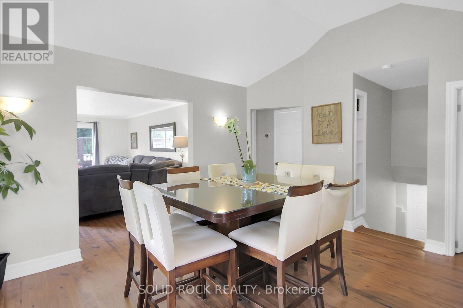 Photo 20 of 7312 Bank Street, Ottawa ON