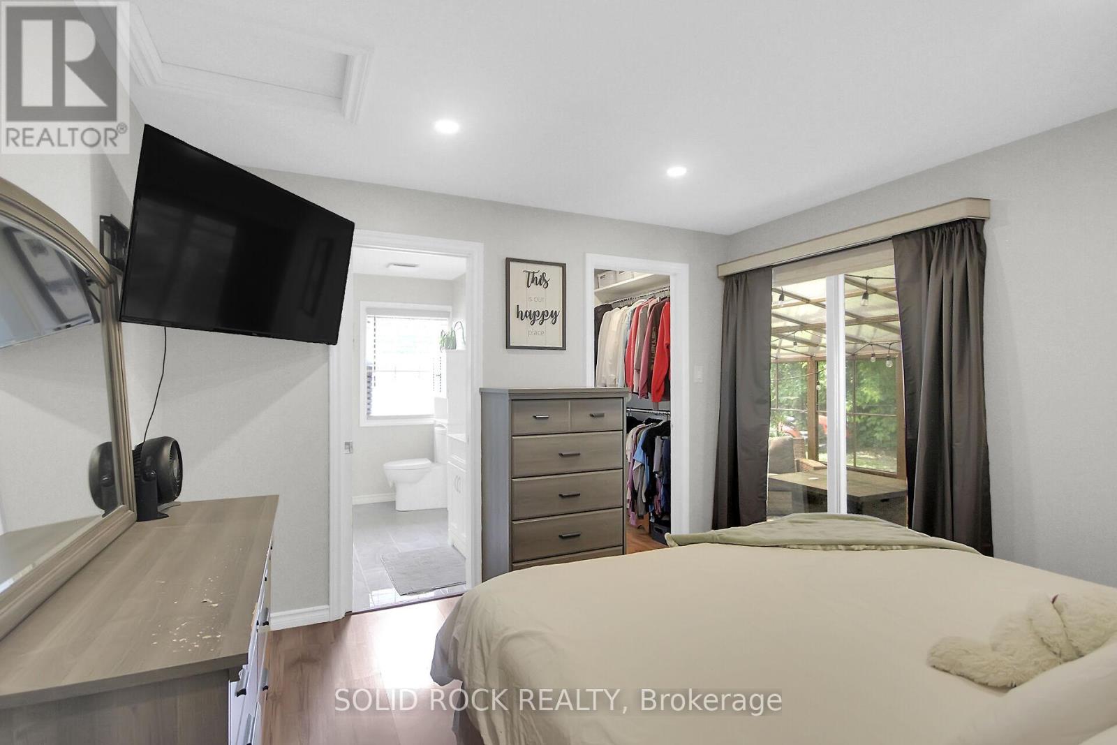 Photo 25 of 7312 Bank Street, Ottawa ON