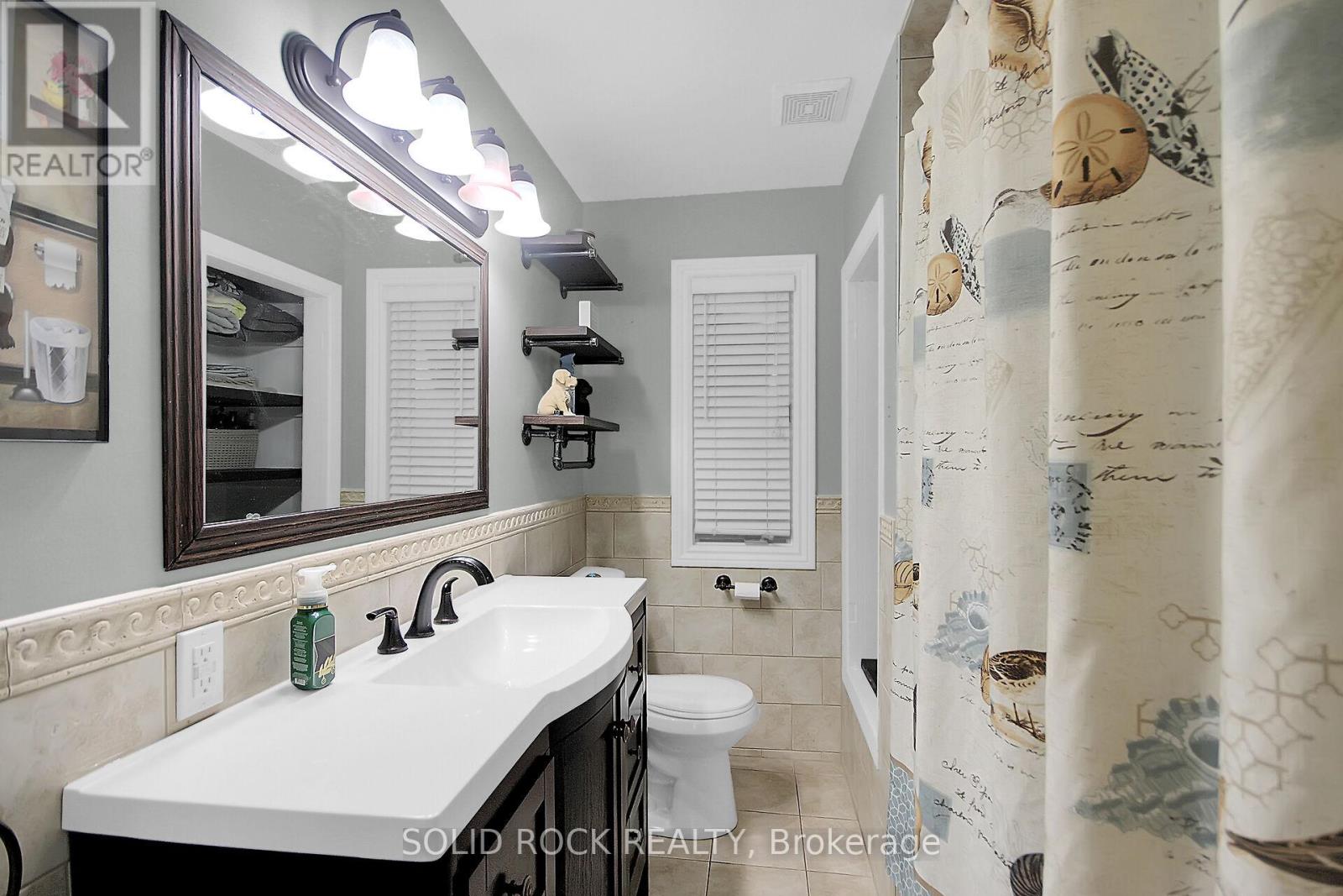 Photo 34 of 7312 Bank Street, Ottawa ON