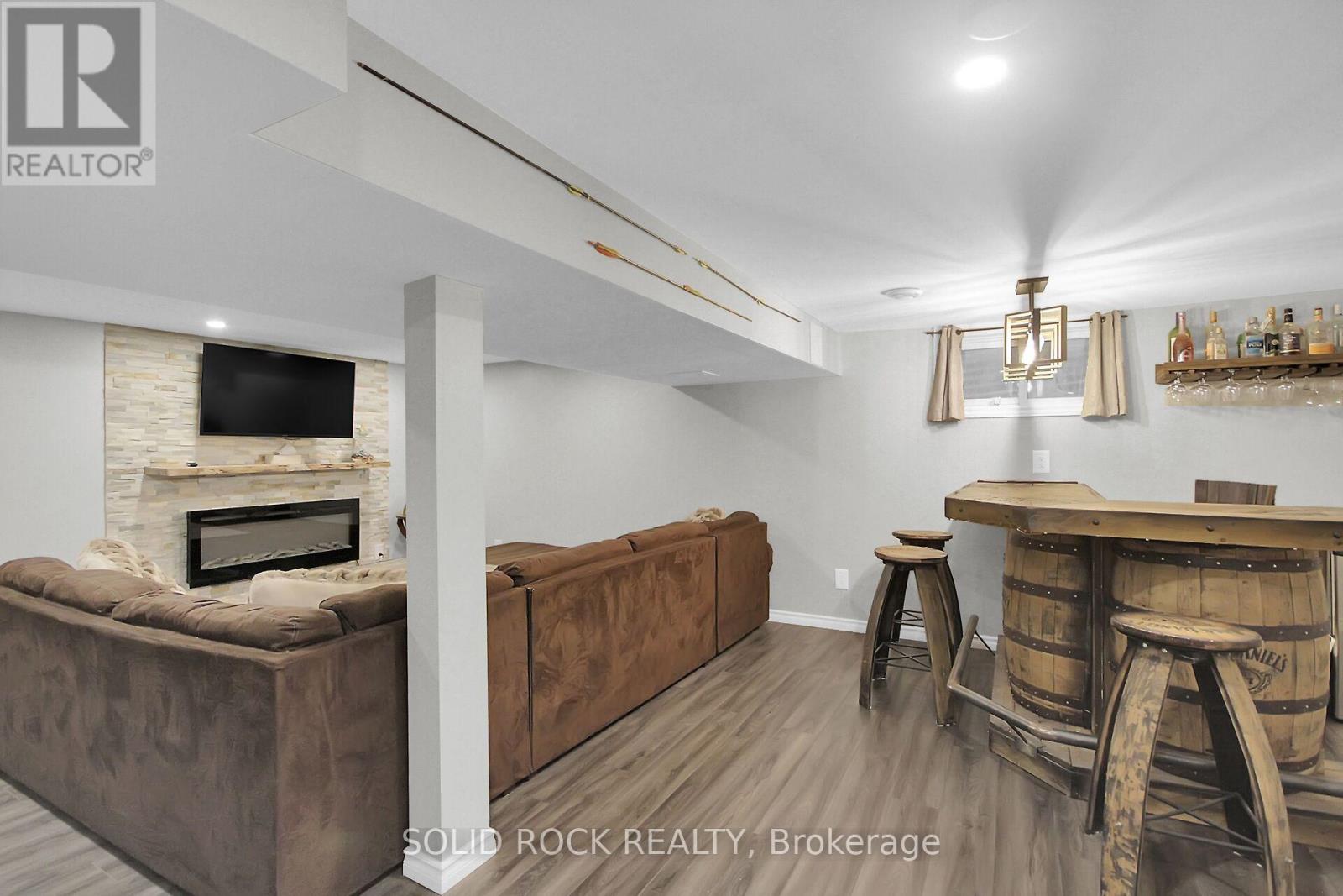 Photo 37 of 7312 Bank Street, Ottawa ON