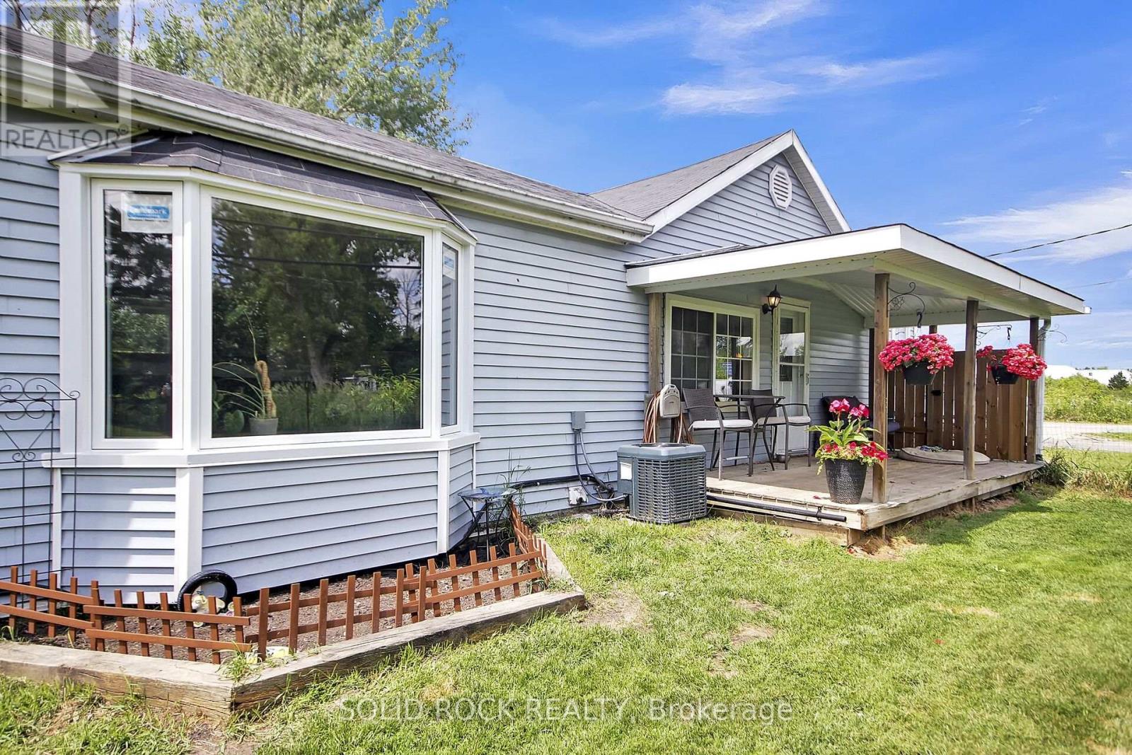 Photo 6 of 7312 Bank Street, Ottawa ON