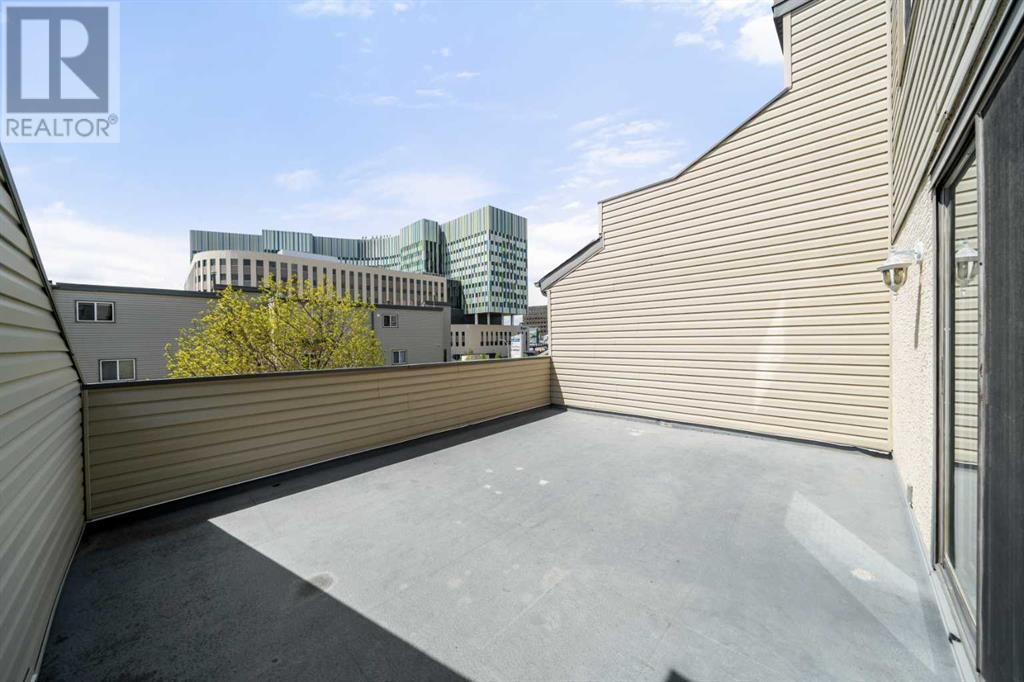 Single Family House for Sale in    Street NW St Andrews Heights Calgary 