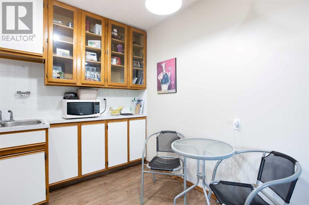 Single Family House for Sale in    Street SW Bankview Calgary 