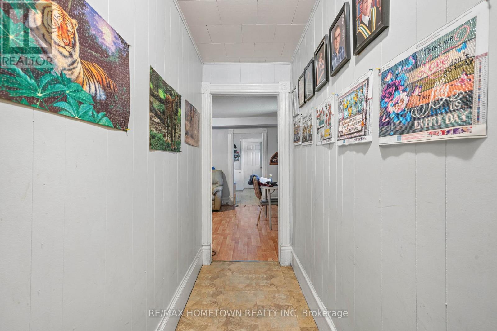 Photo 8 of 256 Ann Street, Prescott ON