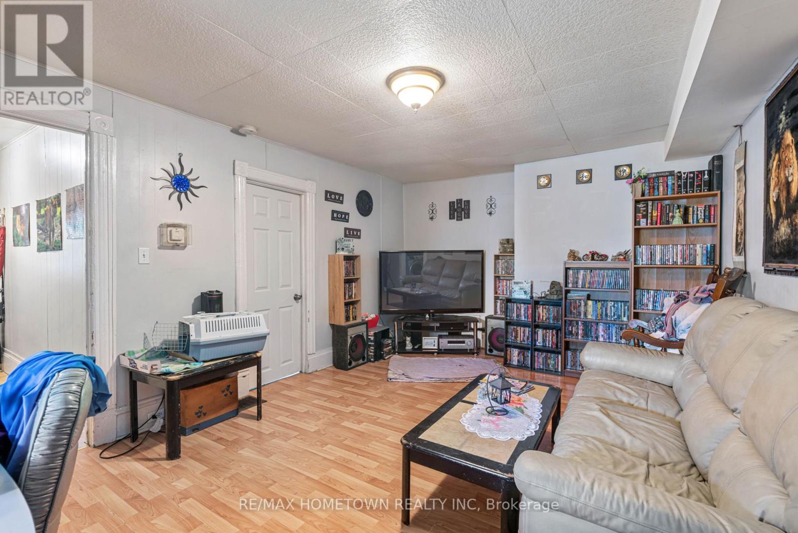 Photo 9 of 256 Ann Street, Prescott ON