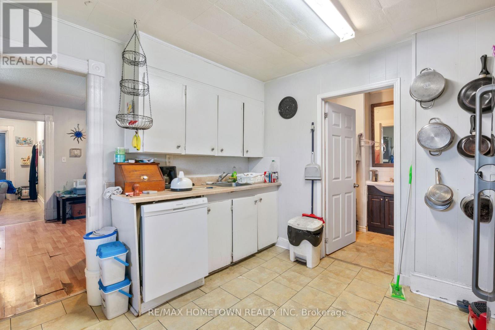 Photo 21 of 256 Ann Street, Prescott ON