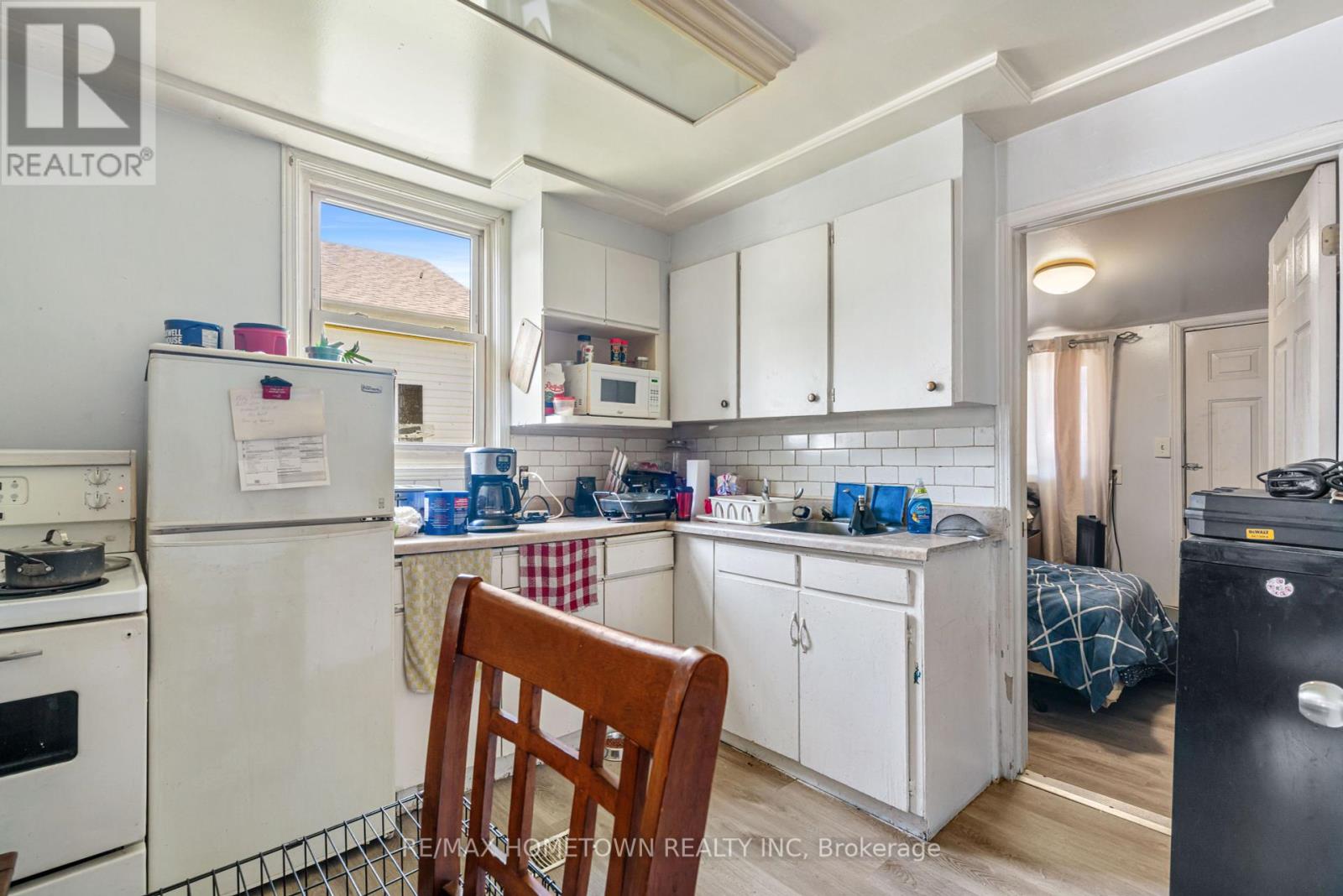 Photo 28 of 256 Ann Street, Prescott ON