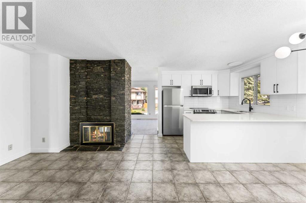 Single Family House Bungalow for Sale in  Silver Springs Hill NW Silver Springs Calgary 