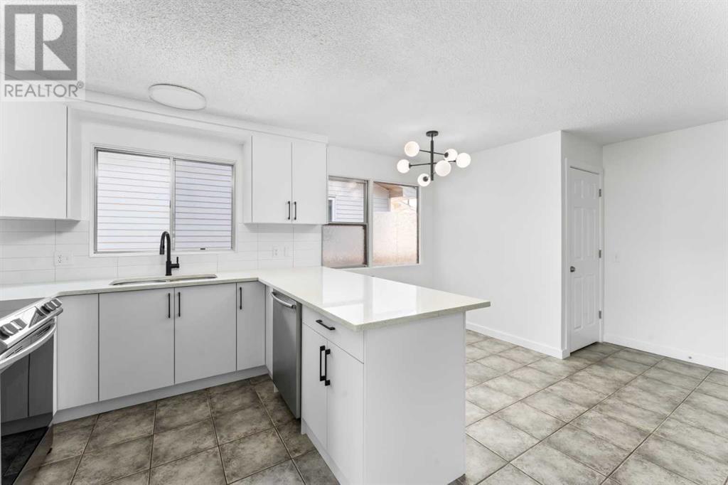 Single Family House Bungalow for Sale in  Silver Springs Hill NW Silver Springs Calgary 