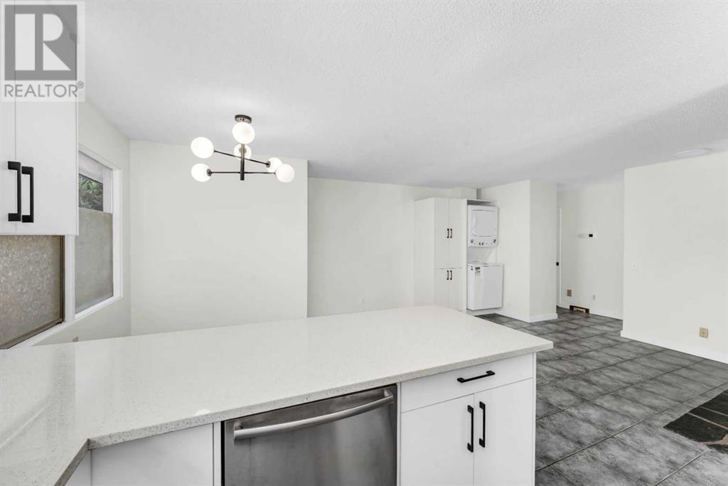 Single Family House Bungalow for Sale in  Silver Springs Hill NW Silver Springs Calgary 