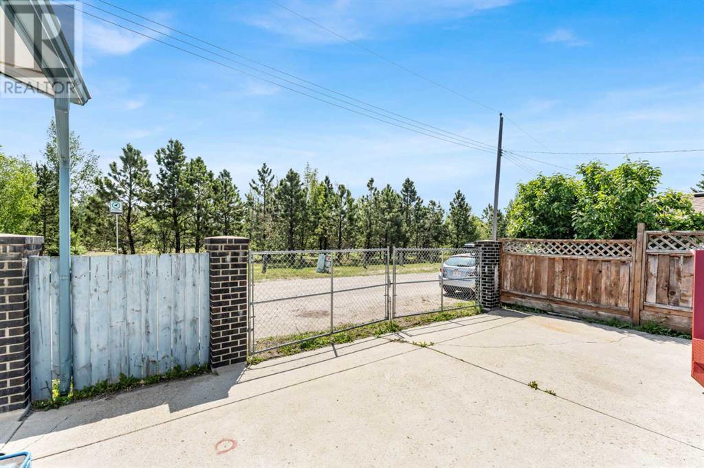 Single Family House Bungalow for Sale in  Silver Springs Hill NW Silver Springs Calgary 