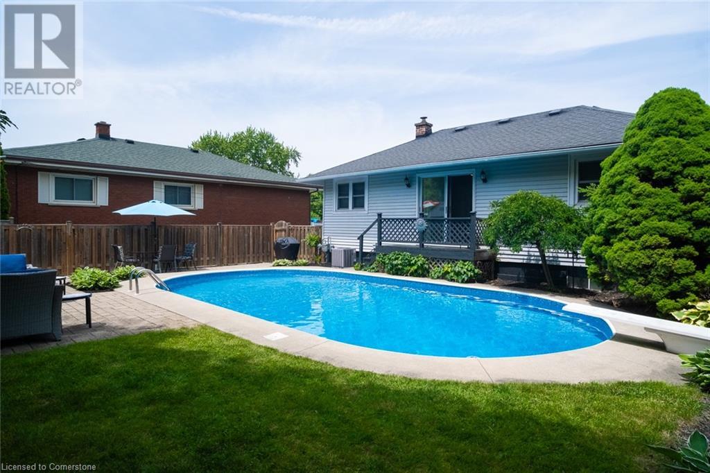 Photo 41 of 15 Alba Street, Stoney Creek ON