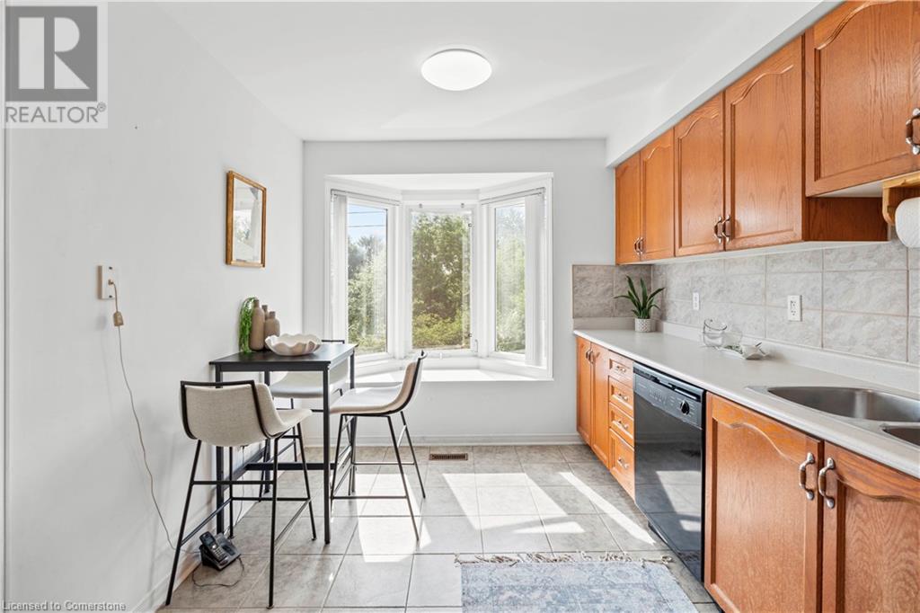 Photo 19 of 5090 Fairview Street Unit 20, Burlington ON