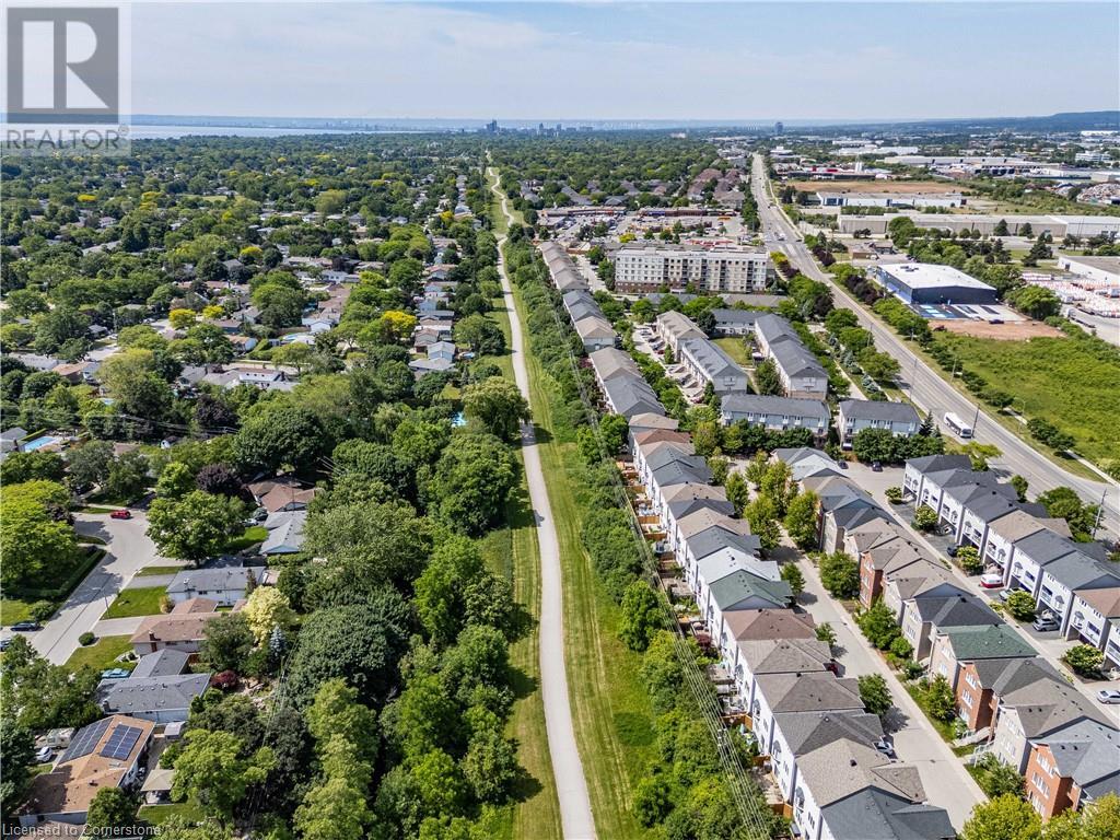 Photo 42 of 5090 Fairview Street Unit 20, Burlington ON