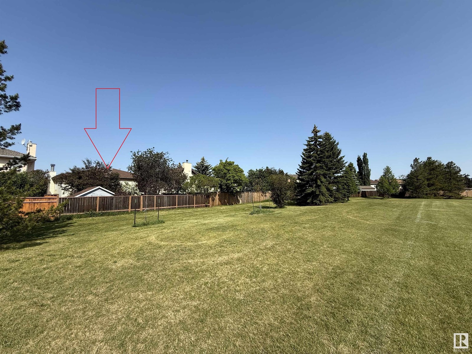 Photo 36 of 1917 108 St Nw, Edmonton AB
