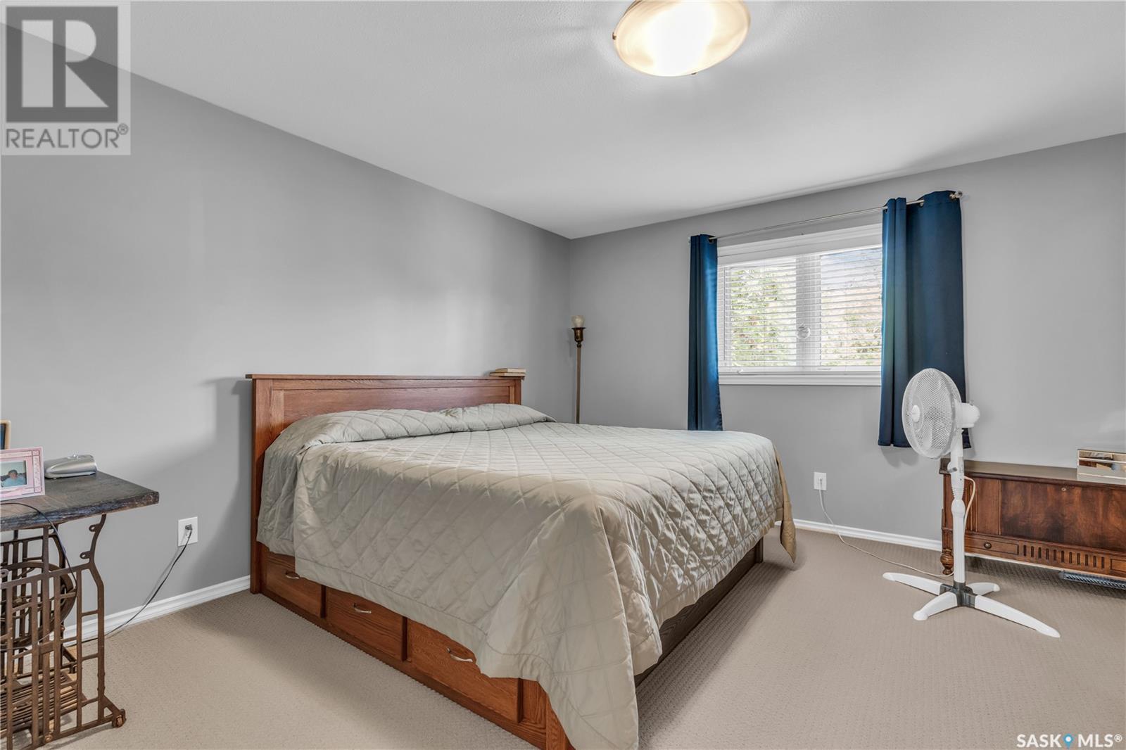 Single Family House 2 Level for Sale in  F AVENUE N Saskatoon 