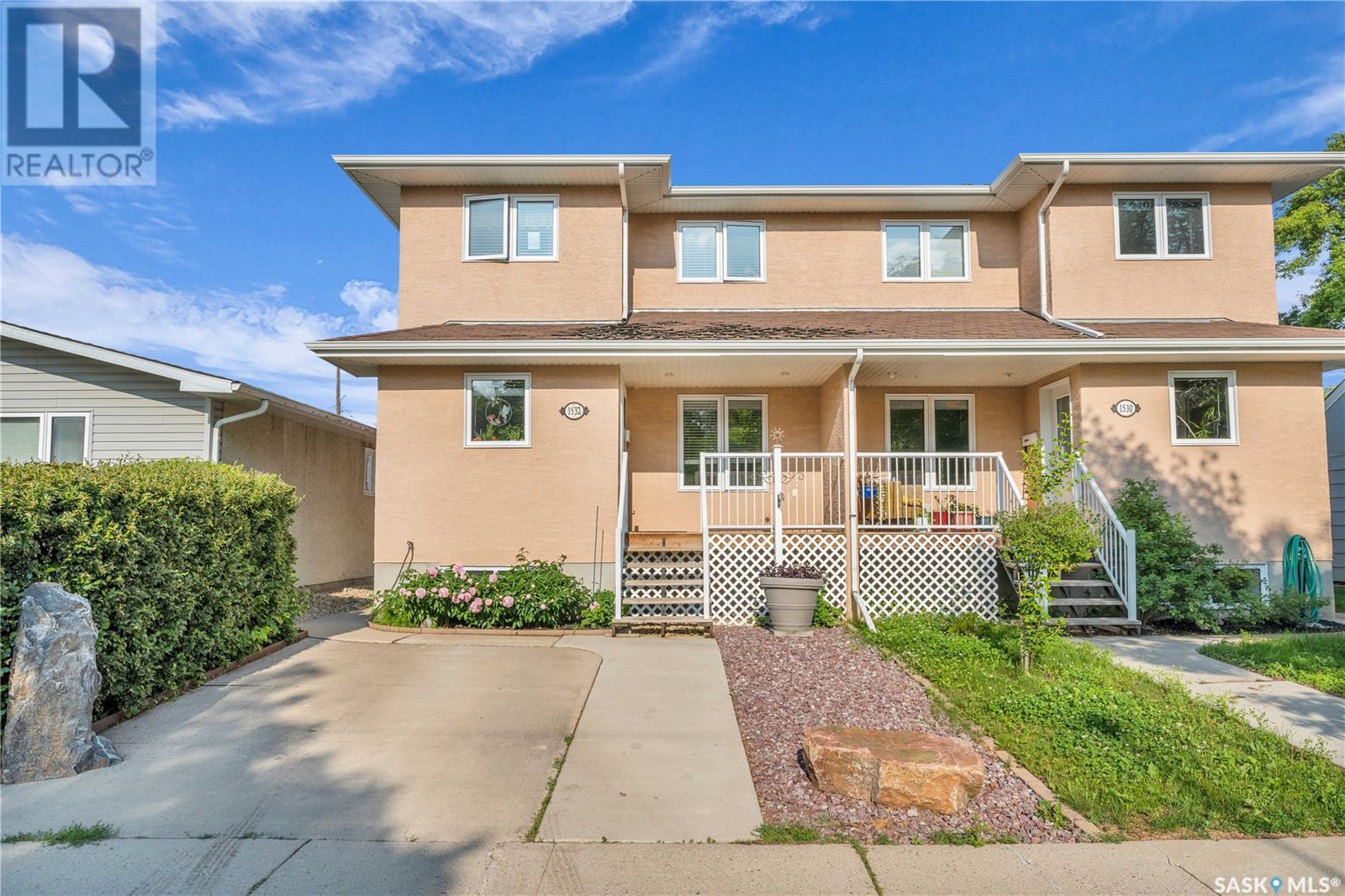 Single Family House 2 Level for Sale in  F AVENUE N Saskatoon 