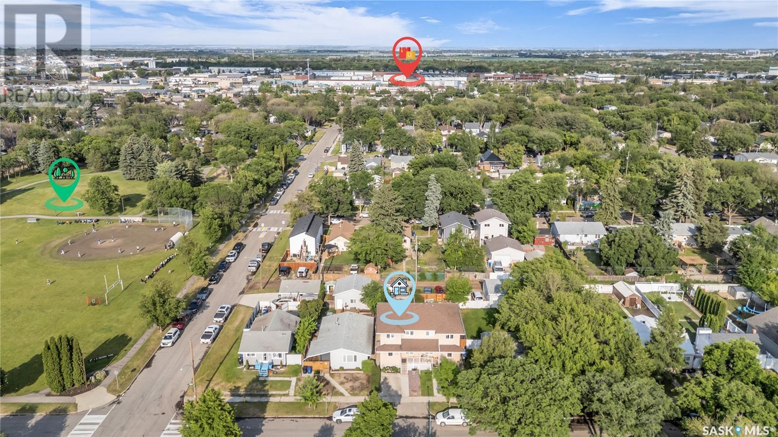 Single Family House 2 Level for Sale in  F AVENUE N Saskatoon 