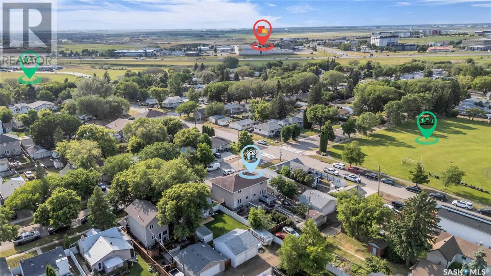Single Family House 2 Level for Sale in  F AVENUE N Saskatoon 